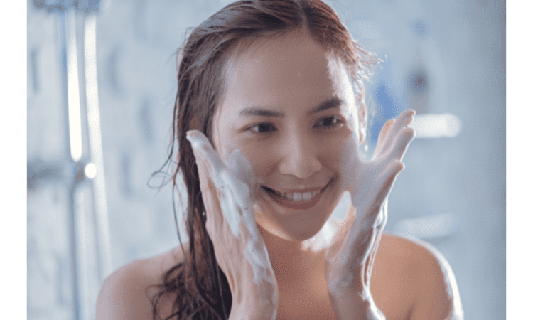 morning habits that cause dry skin and wrinkles